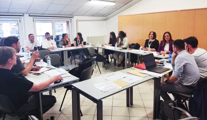 Συμμετοχή της  Ι.Σ.Α.Ε.Κ Δήμου Βόλου σε συνέδριο  ευρωπαϊκών σχολών κοσμήματος  του PLE στην Ιταλία – Διεθνής συνεργασία με τον οίκο κοσμημάτω