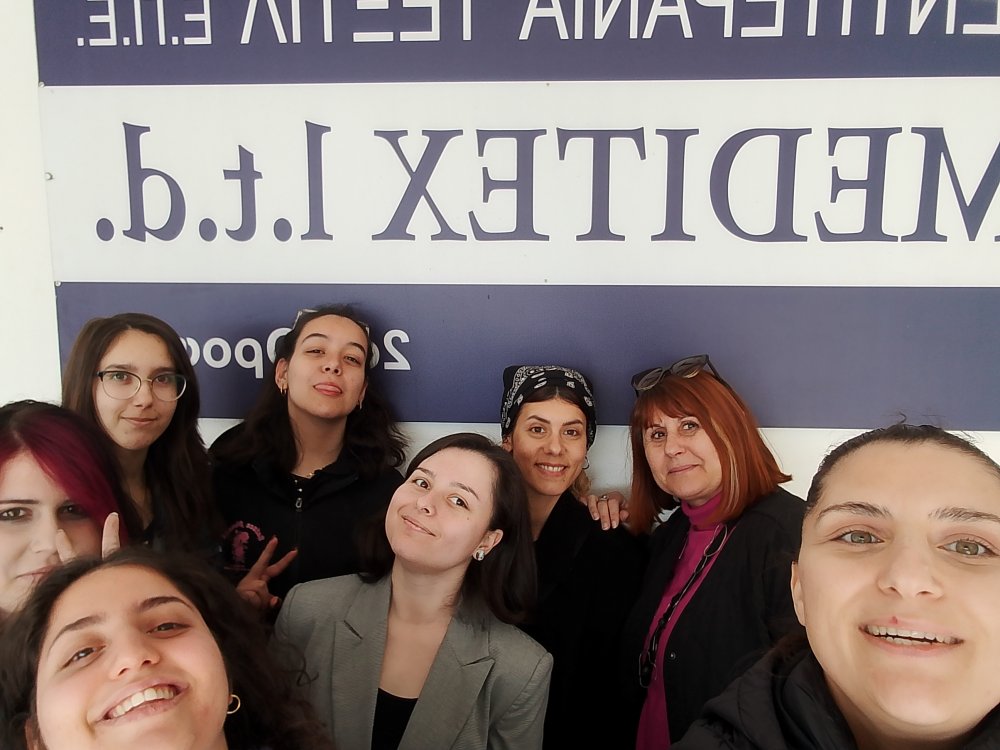 Εκπαιδευτική επίσκεψη  σε Βιοτεχνίες Ενδυμάτων της περιοχής μας, για την Ειδικότητα ‘Σχεδίαση & Παραγωγή Ενδυμάτων’ της ΙΣΑΕΚ Δήμου Βόλου