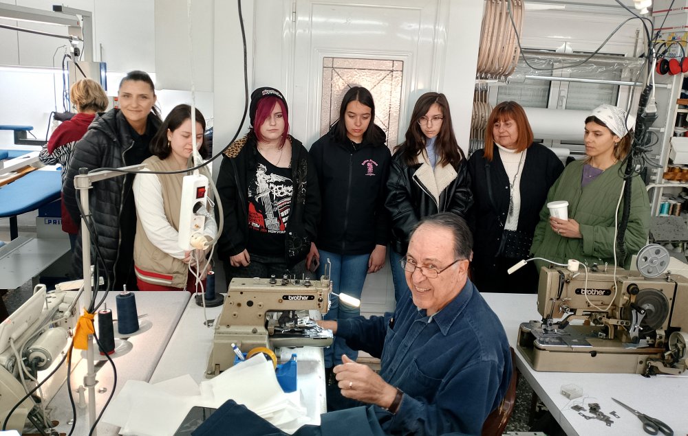 Εκπαιδευτική επίσκεψη  σε Βιοτεχνίες Ενδυμάτων της περιοχής μας, για την Ειδικότητα ‘Σχεδίαση & Παραγωγή Ενδυμάτων’ της ΙΣΑΕΚ Δήμου Βόλου