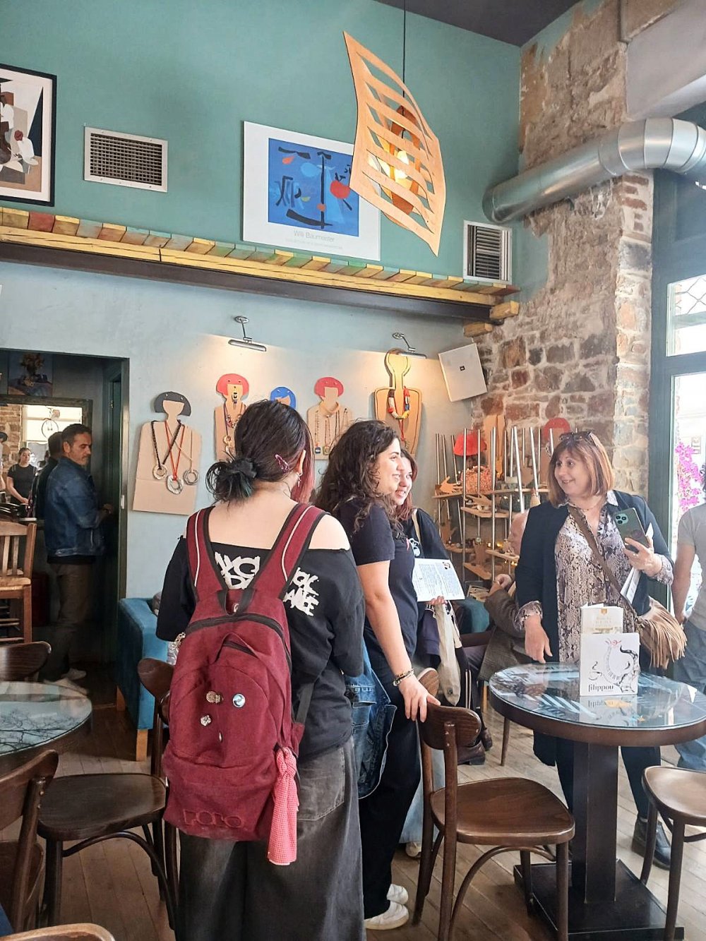 Εκπαιδευτική επίσκεψη Σπουδαστών της ΙΣΑΕΚ Δήμου Βόλου σε εικαστικές εκθέσεις της Πόλης μας